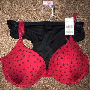 Brand New Never Worn Bra & Panty Set 36B/Med Panty